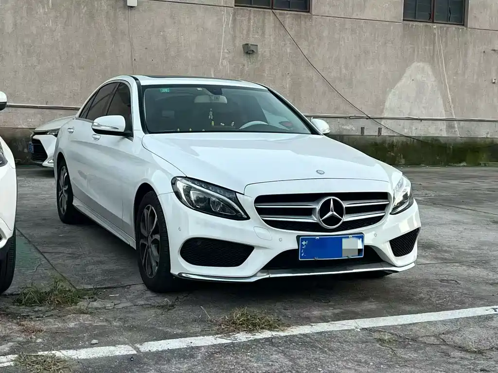 Mercedes-Benz C-Class 2017
