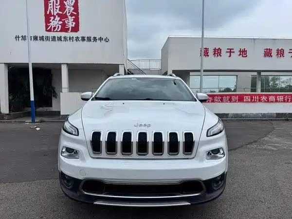Jeep Cherokee 2016