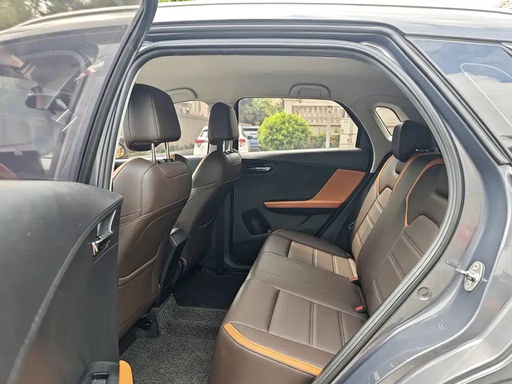 BYD e2 2021