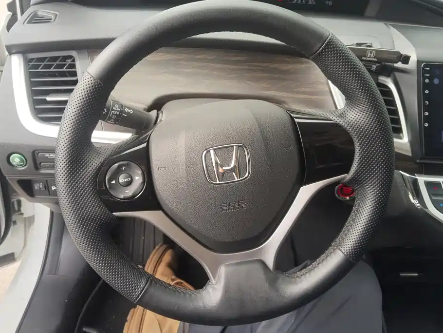 Honda Jade 2019 — фото 15