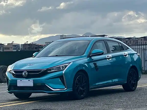 Dongfeng Yixuan 2019