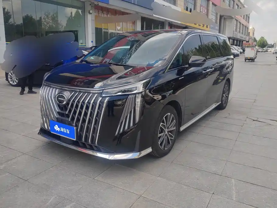 GAC Trumpchi M8 2023 — фото 1