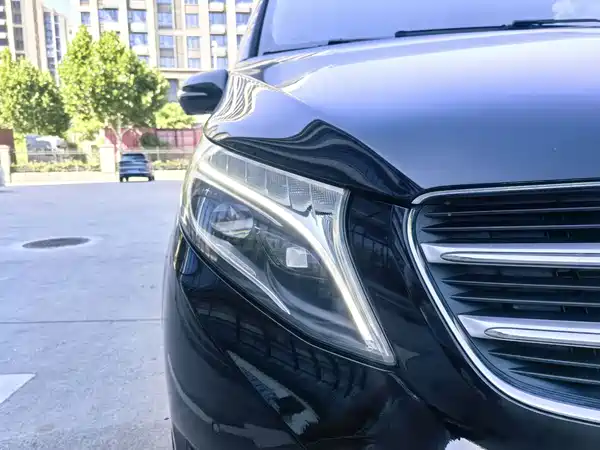 Mercedes-Benz V-Class 2019