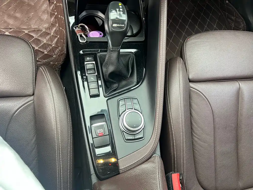 BMW X1 New Energy 2018 — фото 14