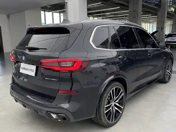 BMW X5 2023
