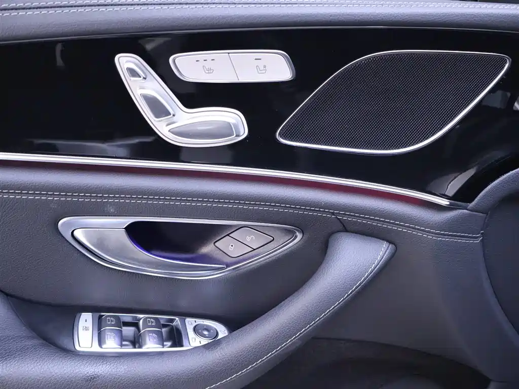 Mercedes-Benz AMG GT 2023 — фото 17