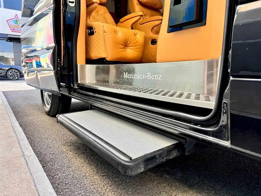 Mercedes-Benz Sprinter 2019 — фото 12