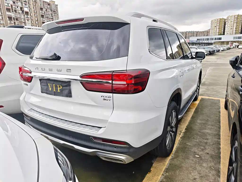 Roewe RX8 2018 — фото 19