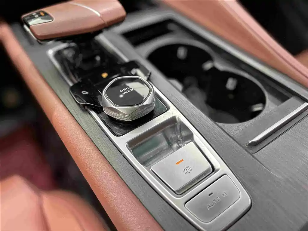 Changan CS75PLUS 2024 — фото 17