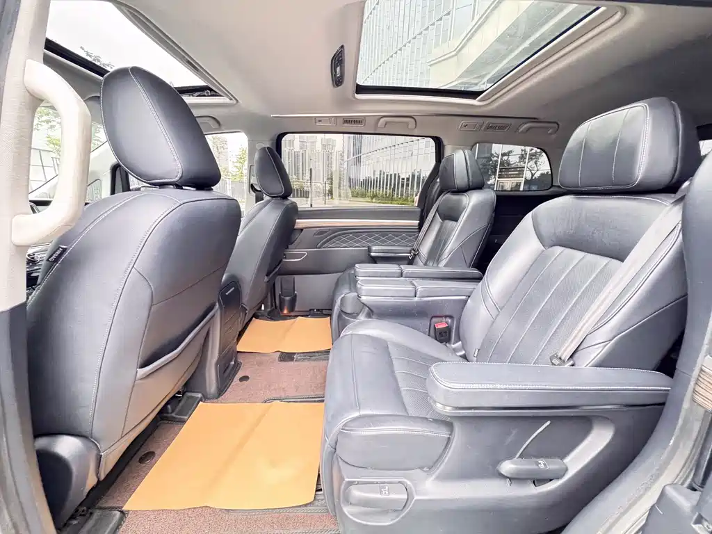 GAC Motor Trumpchi M8 2019 — фото 6