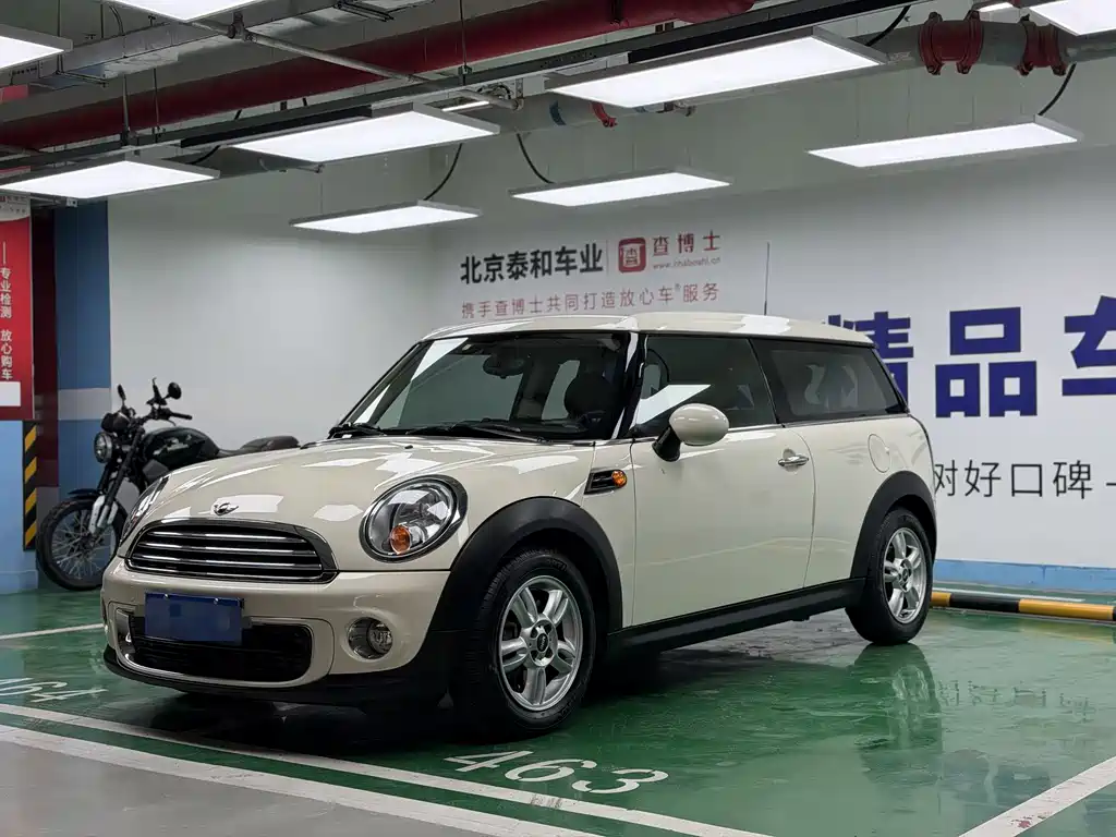 MINI Clubman 2012 — фото 1