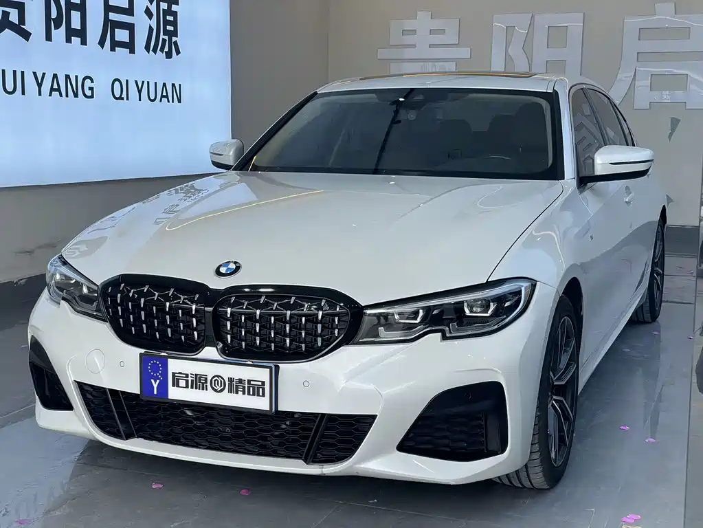 BMW 3 Series 2021