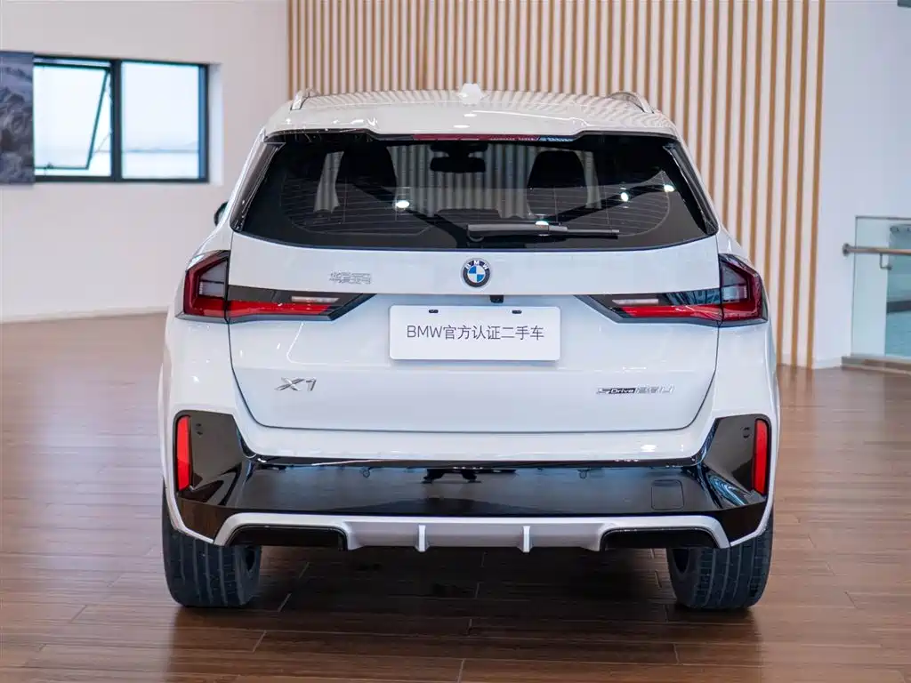 BMW X1 2025