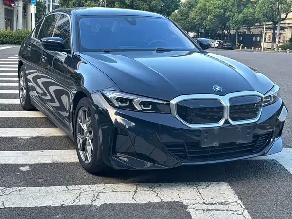 BMW i3 2023