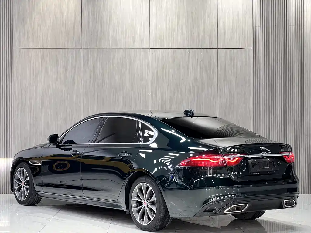 Jaguar XFL 2023 — фото 12