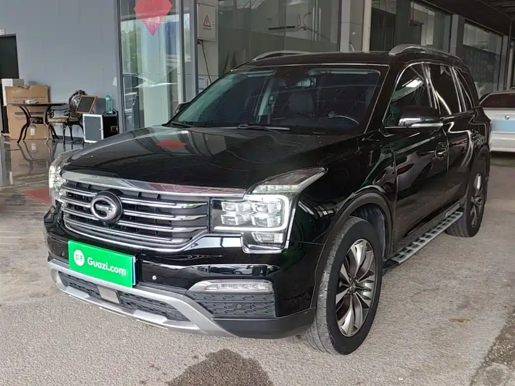 GAC Motor Trumpchi GS8 2017 — фото 1