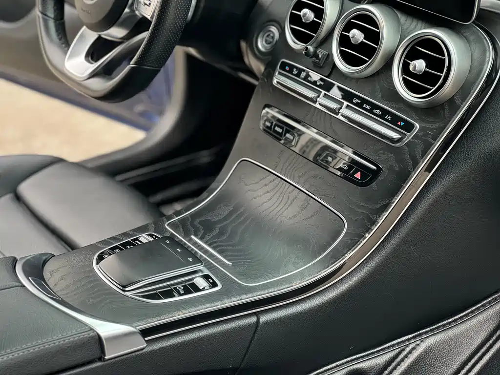 Mercedes-Benz C-Class 2020 — фото 7