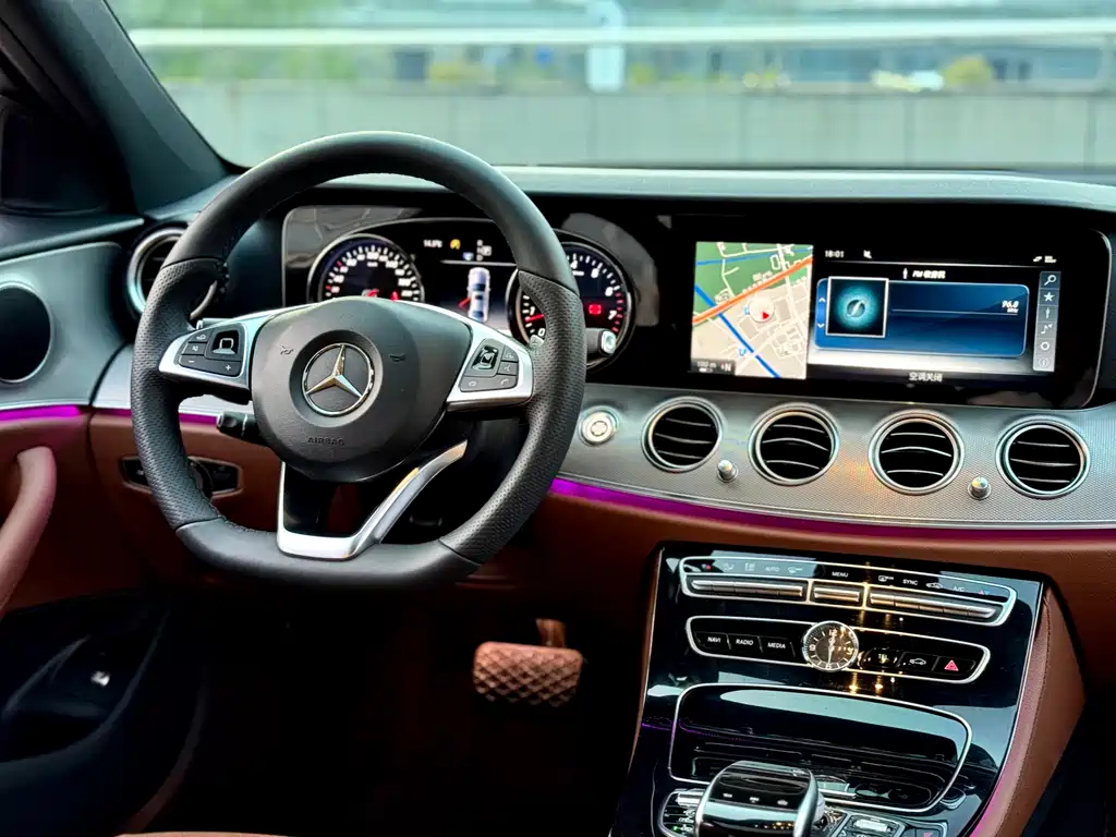 Mercedes-Benz E-Class 2017 — фото 9