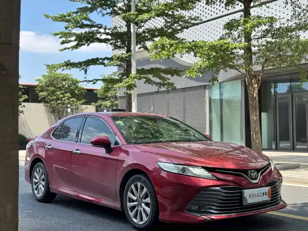 Toyota Camry 2018