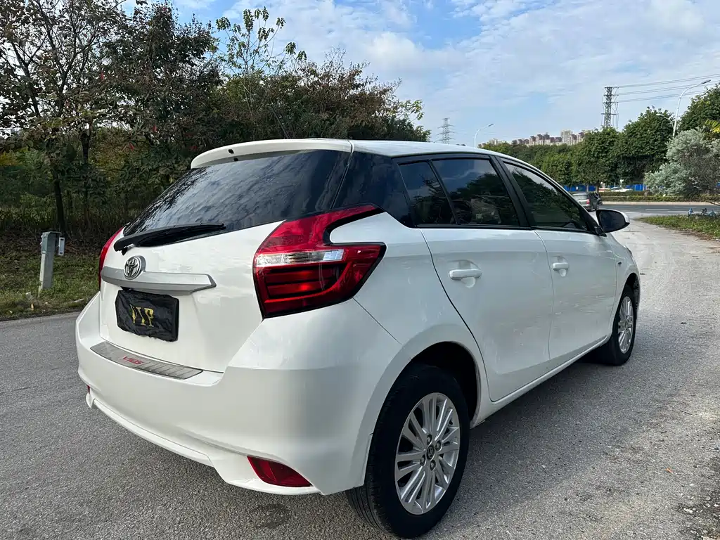 Toyota Vios FS 2018 — фото 6