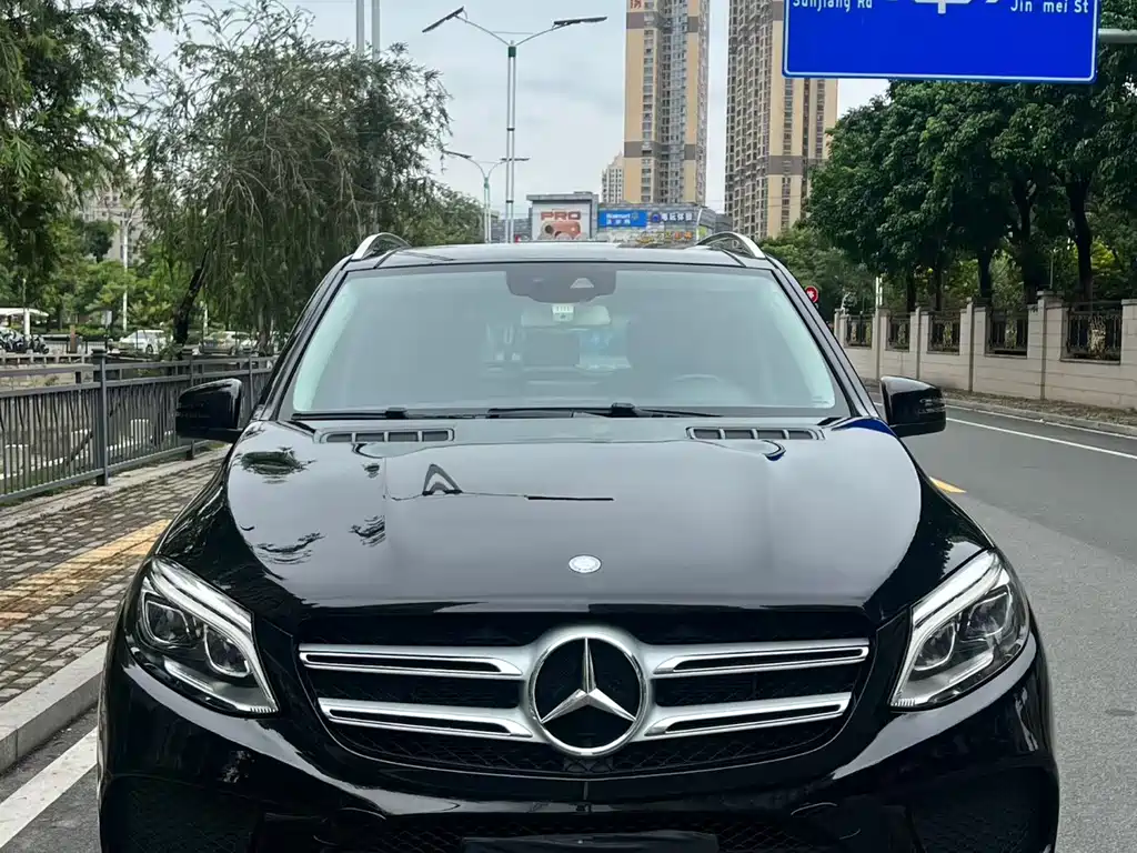 Mercedes-Benz GLE 2016 — фото 2