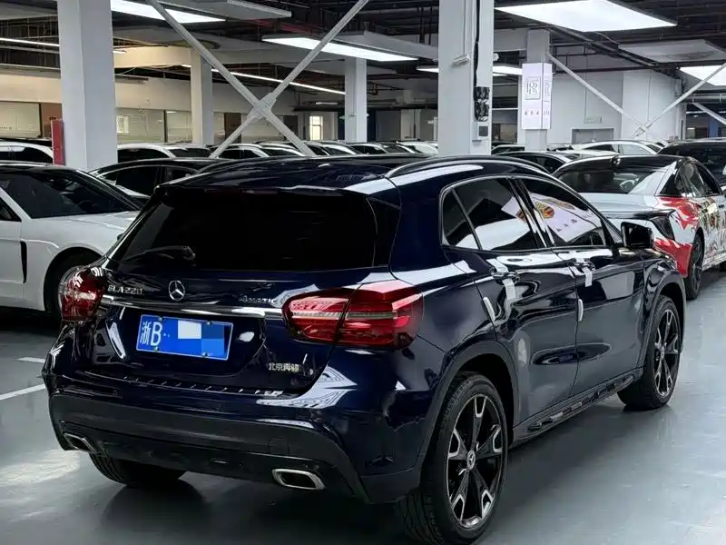 Mercedes-Benz GLA 2019 — фото 8