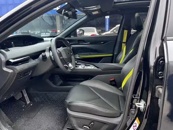 Changan UNI-V 2022
