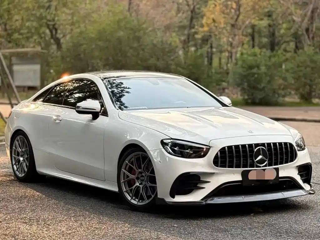 Mercedes-Benz E-Class 2021