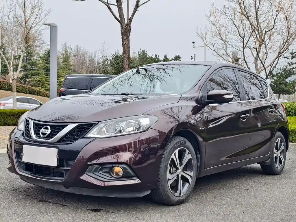 Nissan Tiida 2017