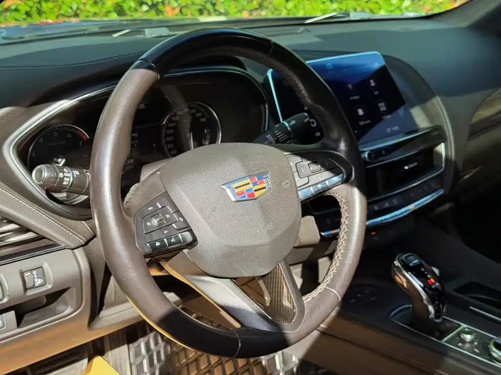 Cadillac CT5 2020 — фото 14