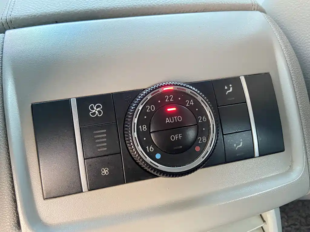 Mercedes-Benz R-Class 2013 — фото 14