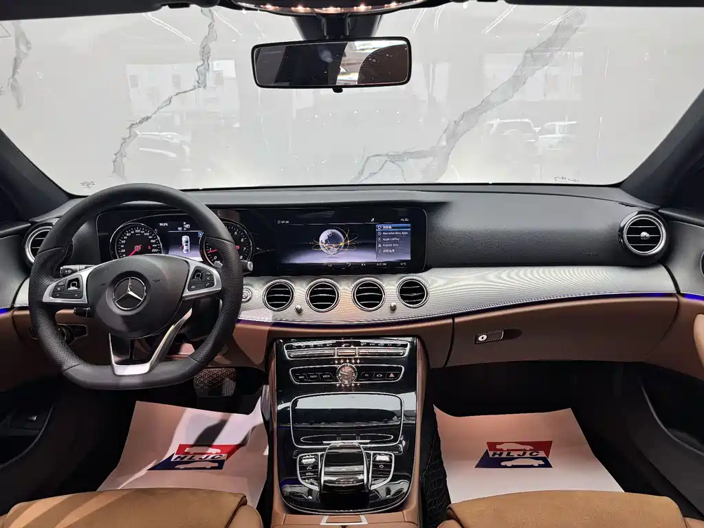 Mercedes-Benz E-Class 2018 — фото 11