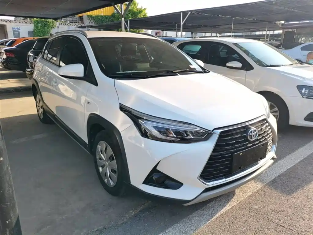 Toyota Yaris L 2019 — фото 4
