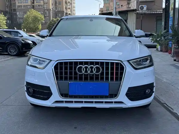 Audi Q3 2016