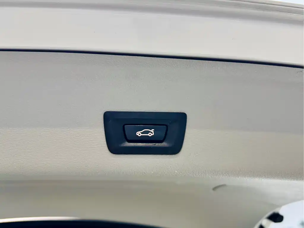 BMW X4 2015 — фото 24