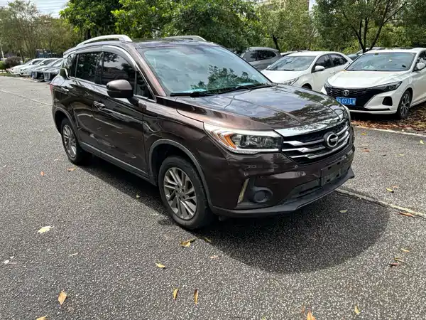 GAC Trumpchi GS4 2016