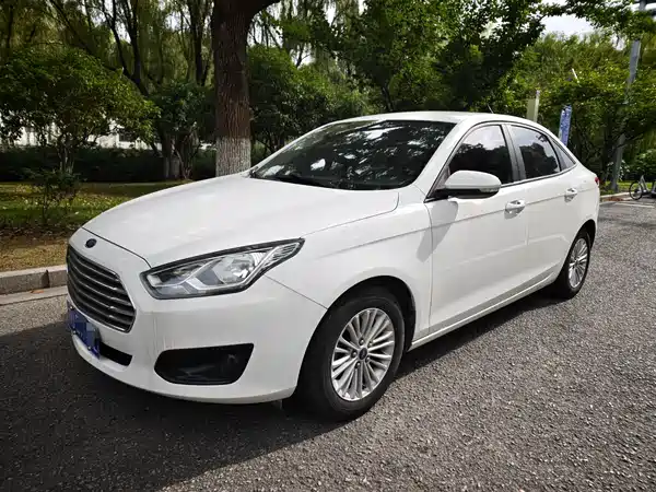 Ford Escort 2017