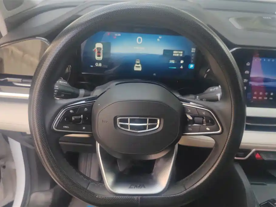 Geely Xingyue L 2023 — фото 15