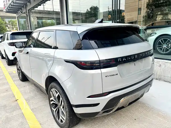 Land Rover Range Rover Evoque 2024