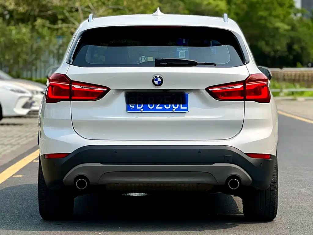 BMW X1 2019 — фото 5