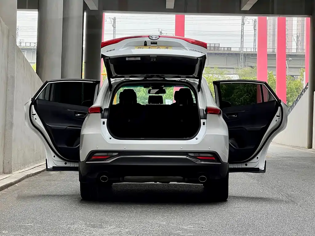 Toyota Harrier 2024 — фото 15