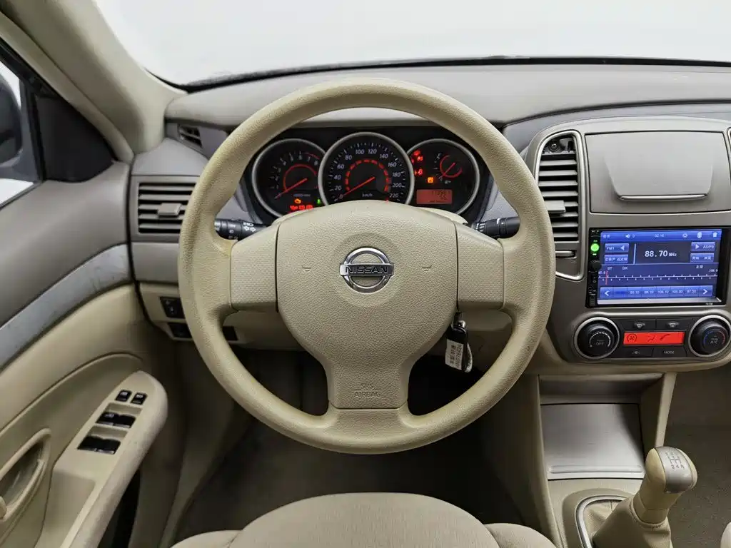 Nissan Sylphy 2015 — фото 11