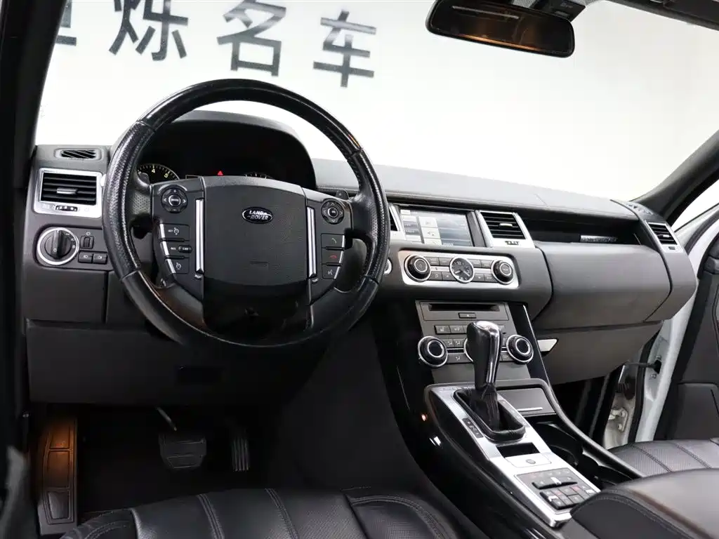 Land Rover Sport 2013 — фото 10