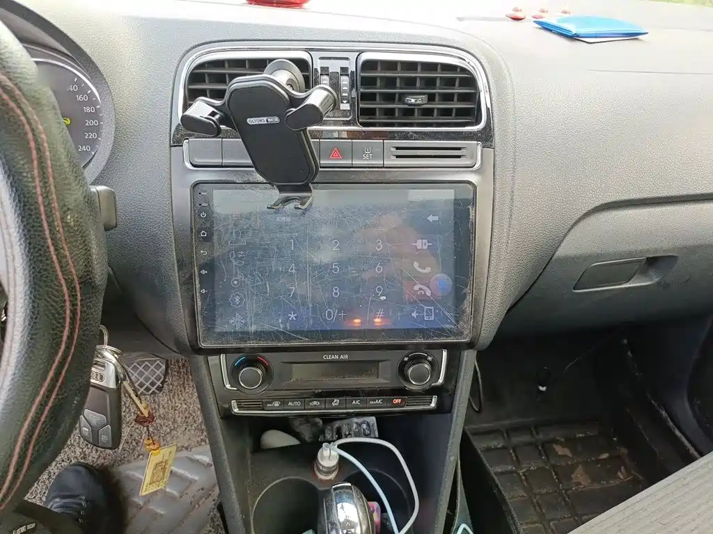 Volkswagen Polo 2016