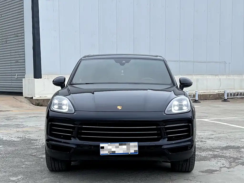 Porsche Cayenne 2022 — фото 2