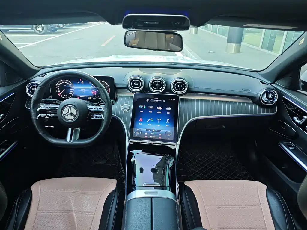 Mercedes-Benz C-Class 2022 — фото 5