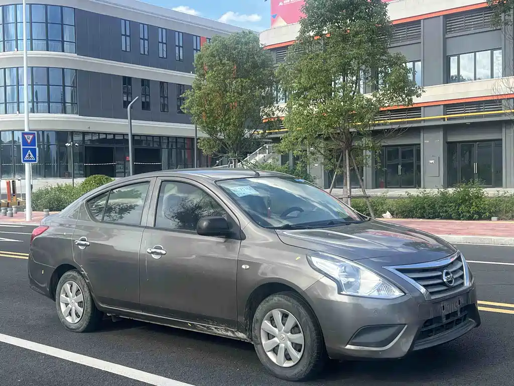 Nissan Sunny 2016 — фото 3