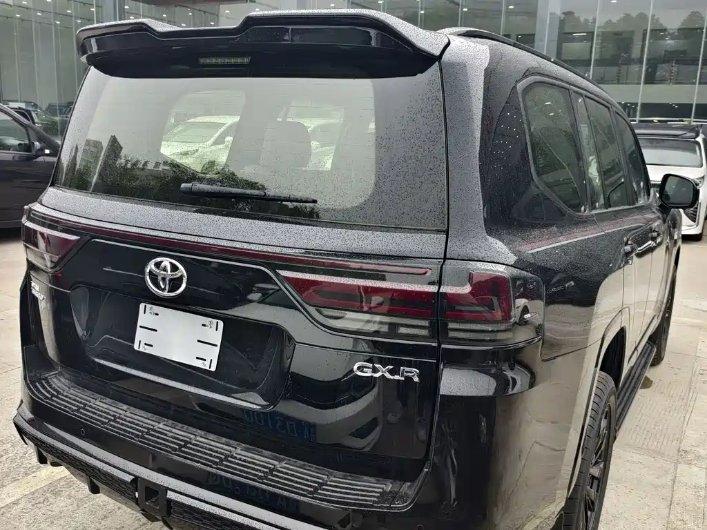 Toyota Land Cruiser 2026 — фото 12