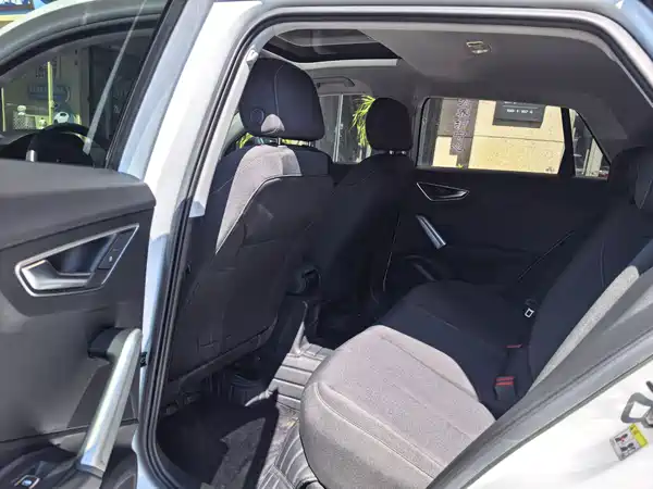 Audi Q2L 2021