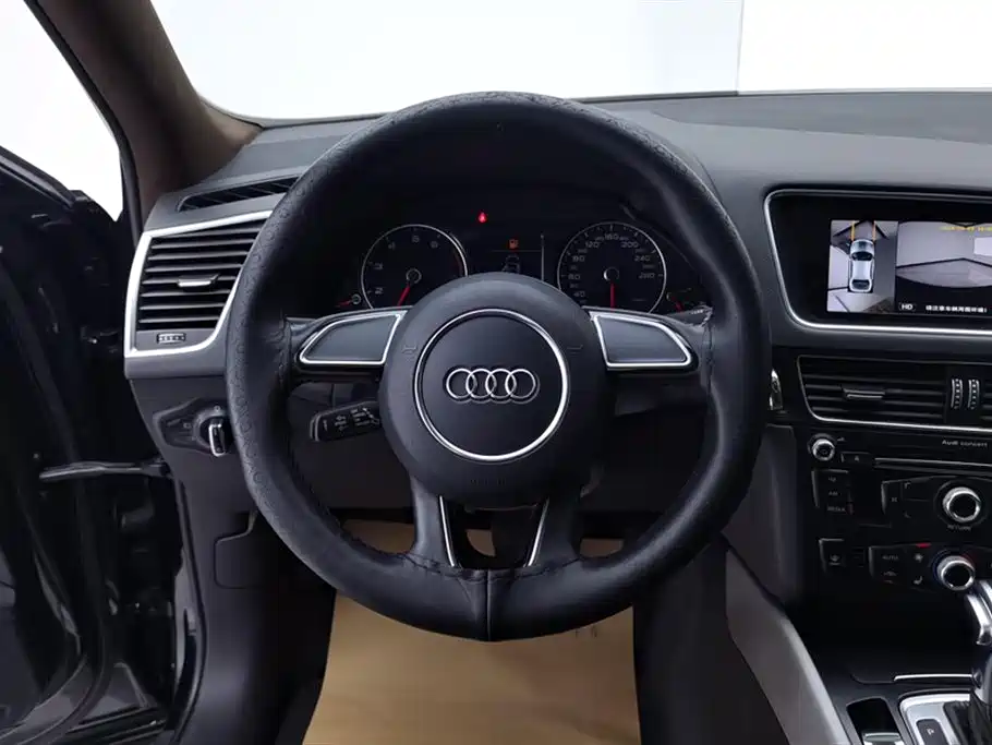 Audi Q5 2017 — фото 15